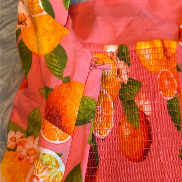 Talbots Tiered Maxi Dress Lemons and Oranges sz 2P - Picture 9 of 9